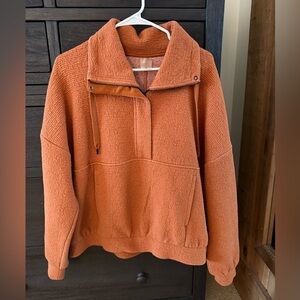 Calia rust color Pullover
